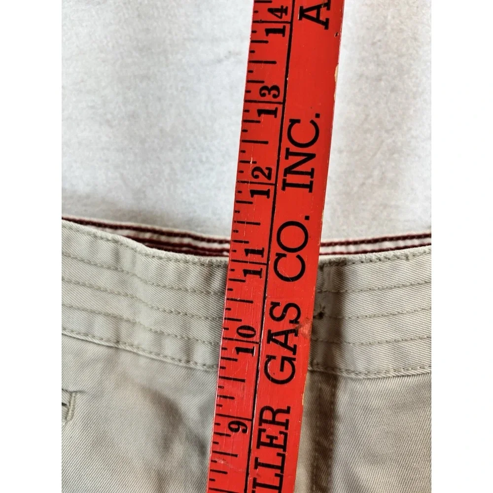 Converse One Star Shorts Men's 32x11 Khaki Flat Front Cotton Chino Casual‎